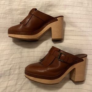 Madewell clogs with fringe in chestnut, size 7.5